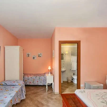 La Papaya Marina Di Pisa