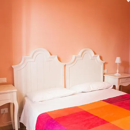 Pensionat La Papaya Marina Di Pisa