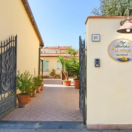 La Papaya Guest house 3*