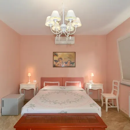 La Papaya Guest house