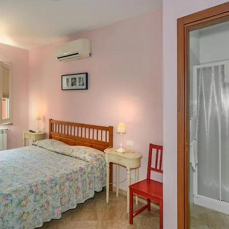 Guest house La Papaya Marina Di Pisa