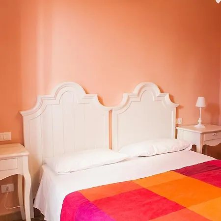 La Papaya Guest house Marina Di Pisa